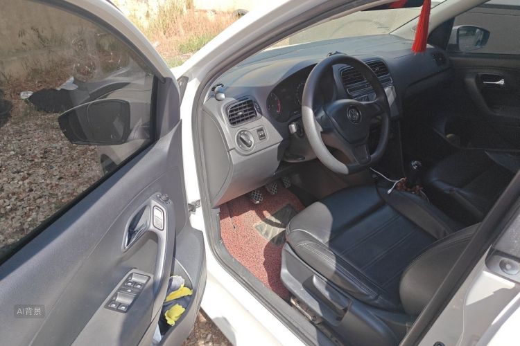 Volkswagen Polo 2016 #18 Volkswagen Polo 2016 car image #18