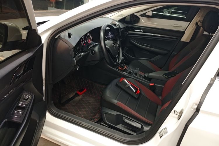 Volkswagen Bora 2019 imagen de coche #12