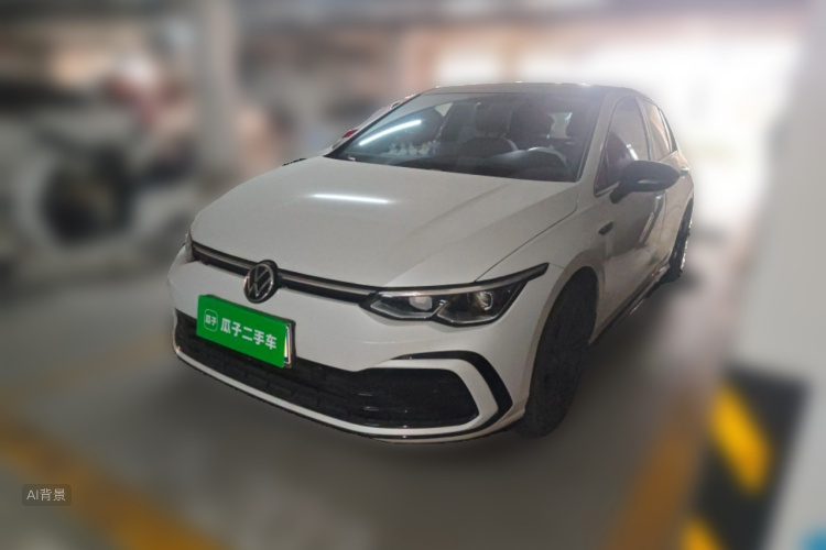 Volkswagen Golf 2023 imagen de coche #2