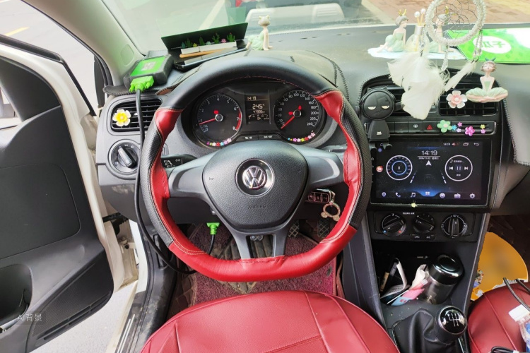 Volkswagen Polo 2018 #12 Volkswagen Polo 2018 car image #12