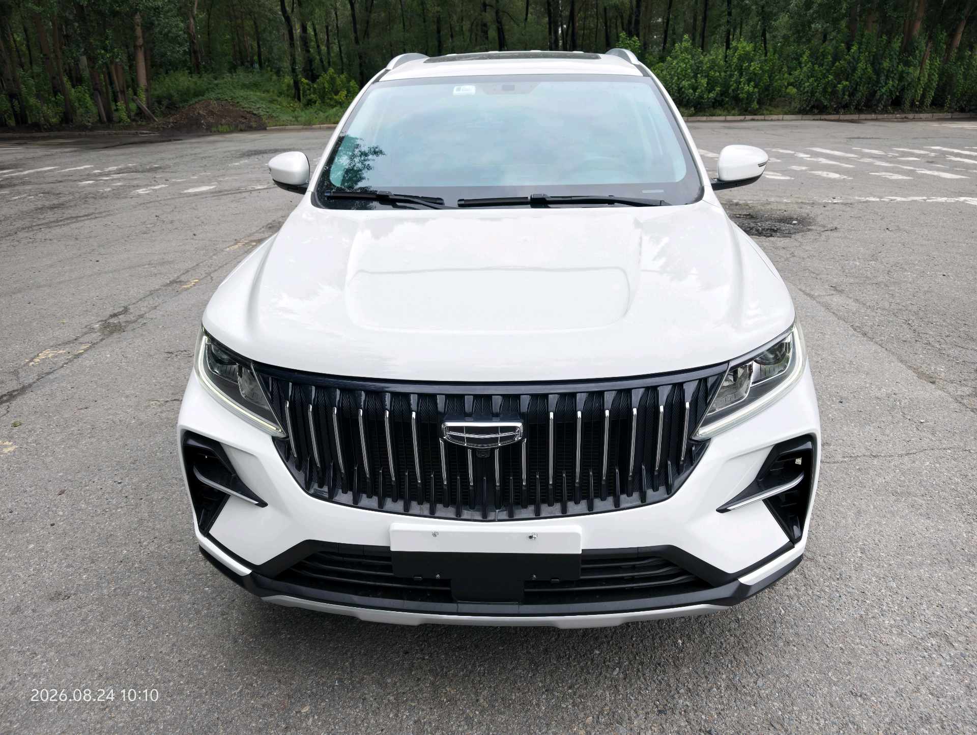 GEELY Vision X6 2022 car image #2