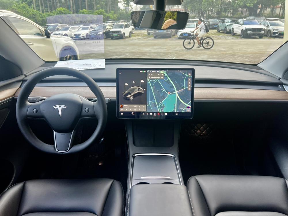 Tesla Model Y 2023 #24 Tesla Model Y 2023 car image #24