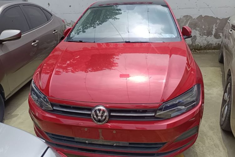 Volkswagen Polo 2020 car image #3