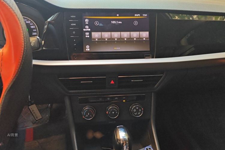 Volkswagen Lavida 2021 car image #15
