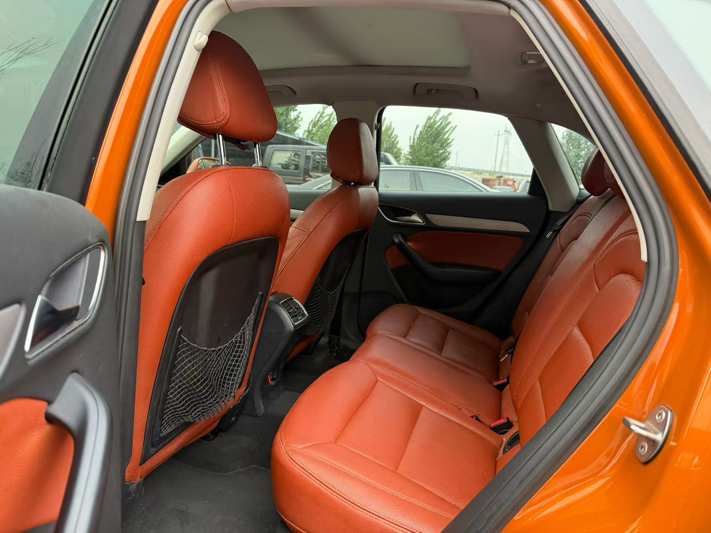 Audi Q3 2014 car image #8