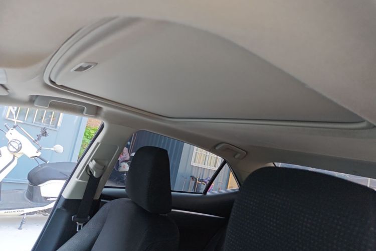 Toyota Corolla 2019 #18 Toyota Corolla 2019 car image #18