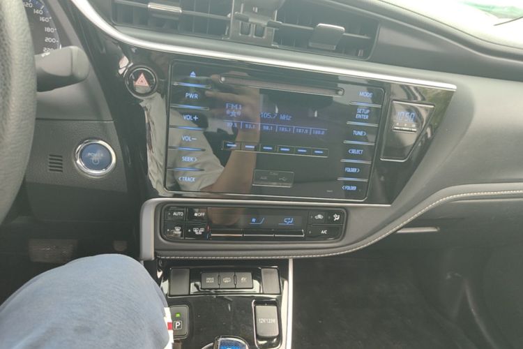 Toyota Corolla Hybird E+ 2022 car image #17