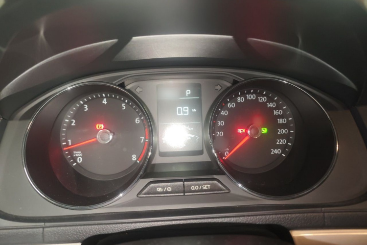Volkswagen Lavida 2018 #16 Volkswagen Lavida 2018 car image #16