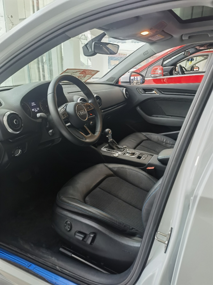 Audi A3 2020 car image #2
