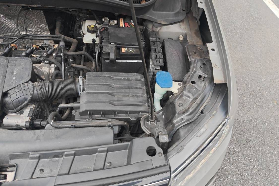 Volkswagen T-Cross 2020 car image #12