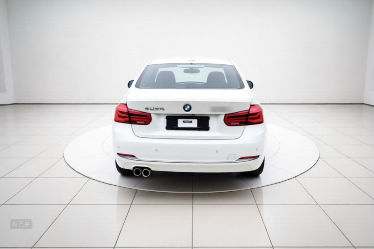 BMW 3 Series 2019 car image #6