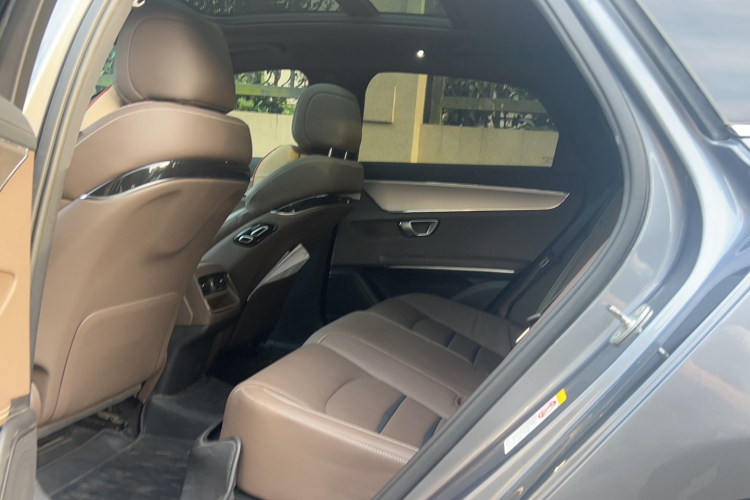 BYD Han 2021 #11 BYD Han 2021 immagine di auto #11