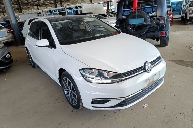 Volkswagen Golf 2019 #4 Volkswagen Golf 2019 car image #4