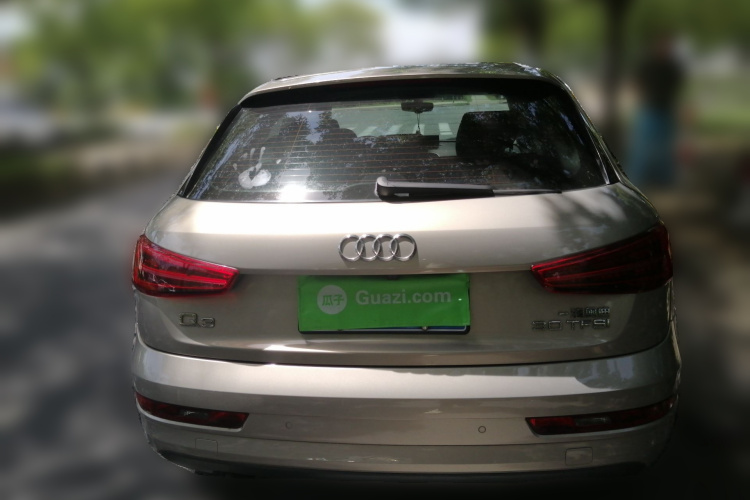 Audi Q3 2017 car image #4
