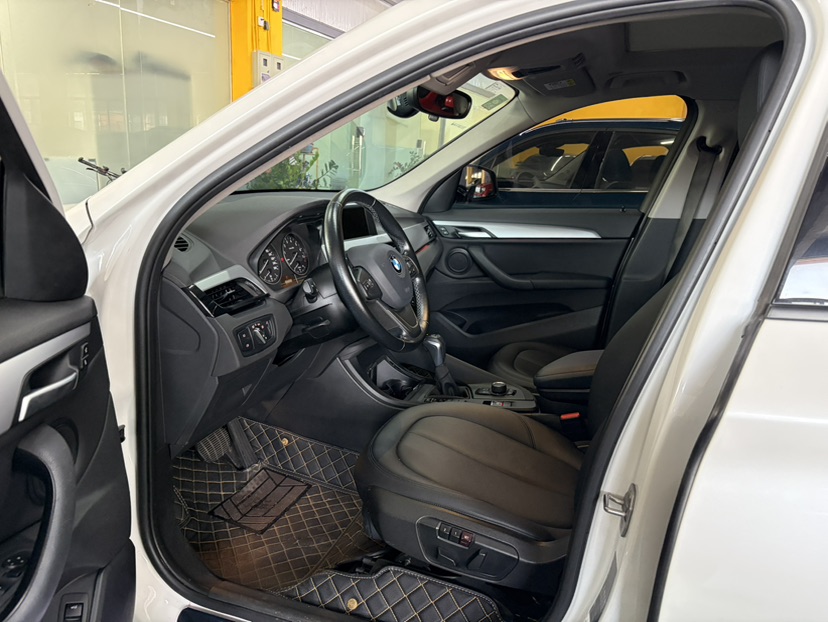 BMW X1 2017 #3 BMW X1 2017 car image #3