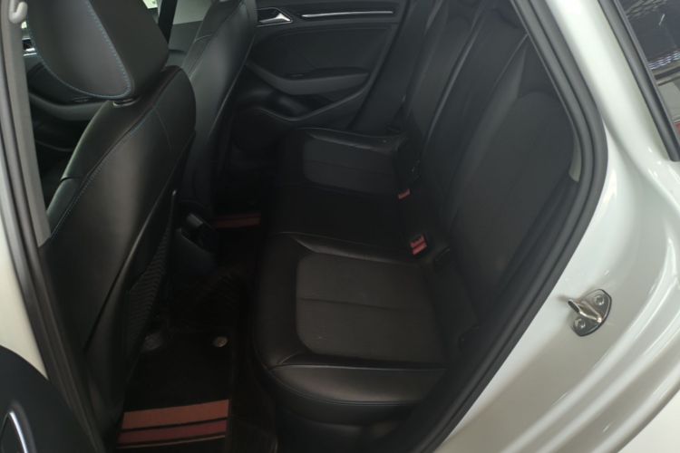 Audi A3 2021 immagine di auto #17