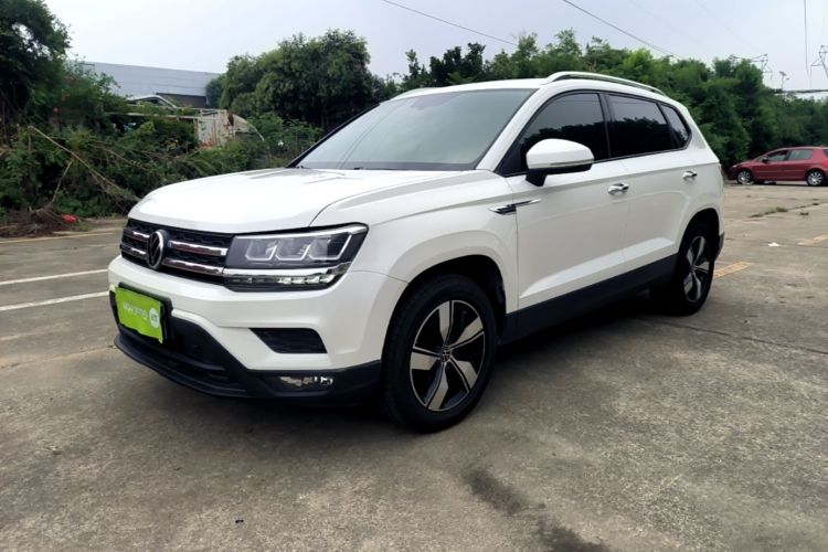 Volkswagen Tharu 2021 car image #2