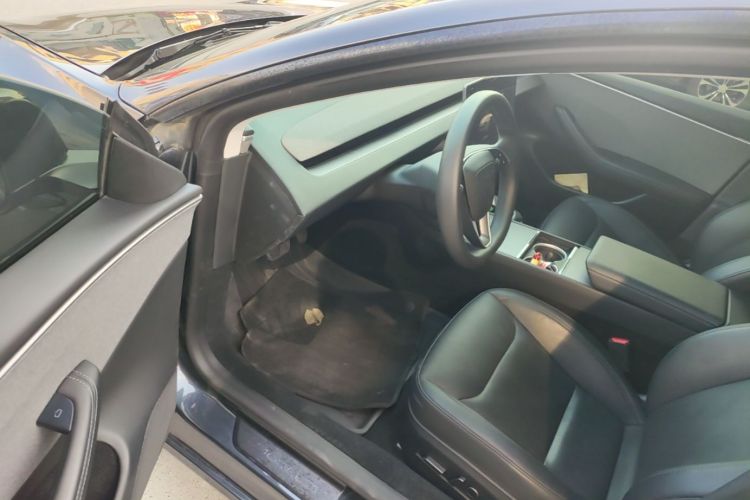 Tesla Model 3 2024 #16 Tesla Model 3 2024 car image #16