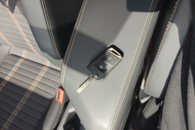 Volkswagen Lavida 2020 car image #9