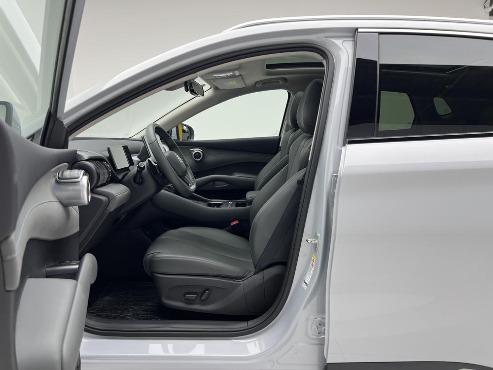 BYD Yuan Plus 2025 immagine di auto #17