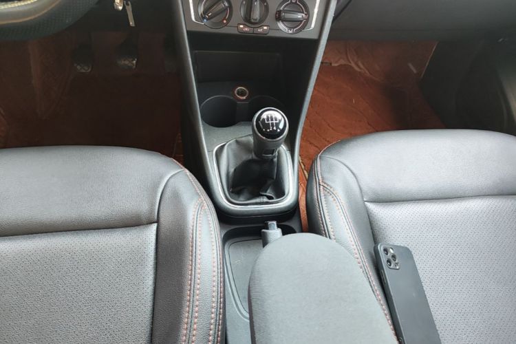 Volkswagen Polo 2016 #18 Volkswagen Polo 2016 car image #18