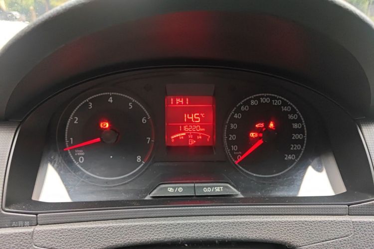 Volkswagen Santana 2018 car image #13