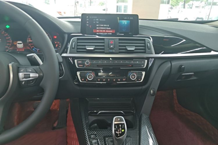 BMW 3 Series 2018 #13 BMW 3 Series 2018 car image #13
