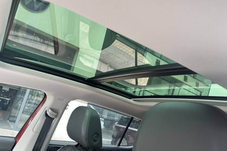 Volkswagen Tacqua 2021 #17 Volkswagen Tacqua 2021 صورة سيارة #17
