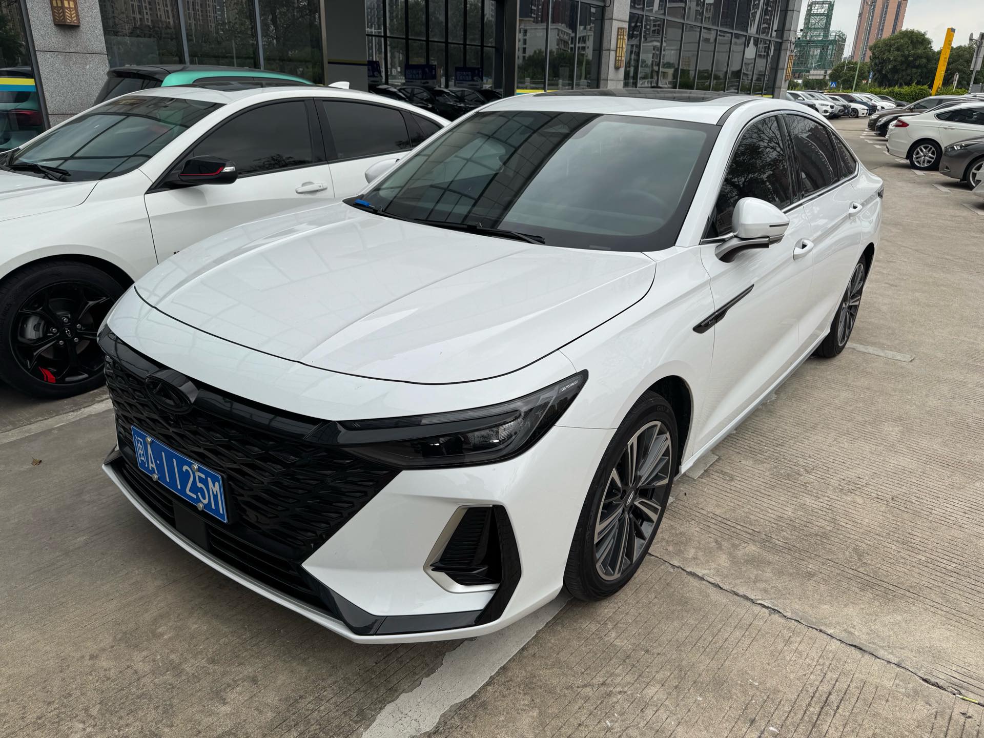 Chery Arrizo 8 2023 汽车图片 