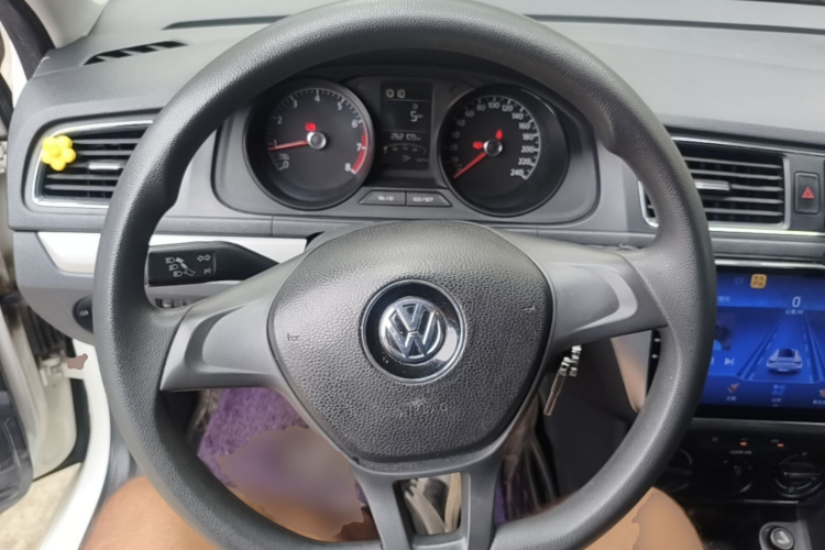 Volkswagen Lavida 2015 #11 Volkswagen Lavida 2015 car image #11