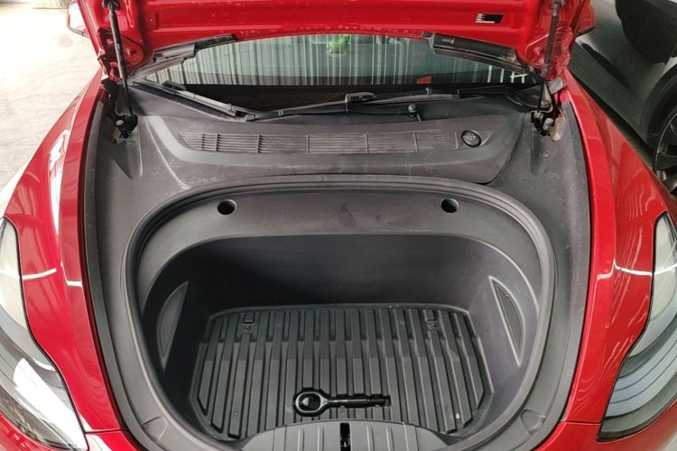 Tesla Model 3 2022 car image #20