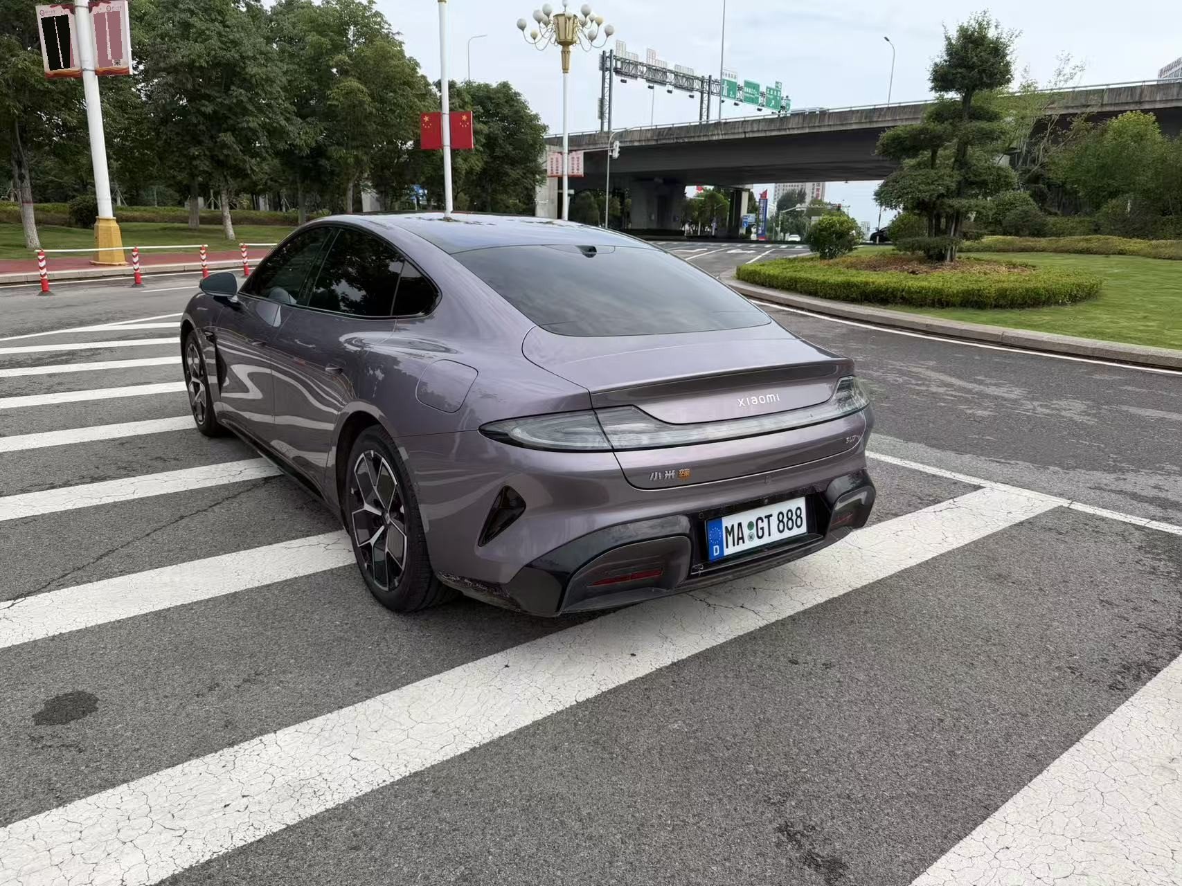 小米汽车 小米SU7 2025 汽车图片 #6