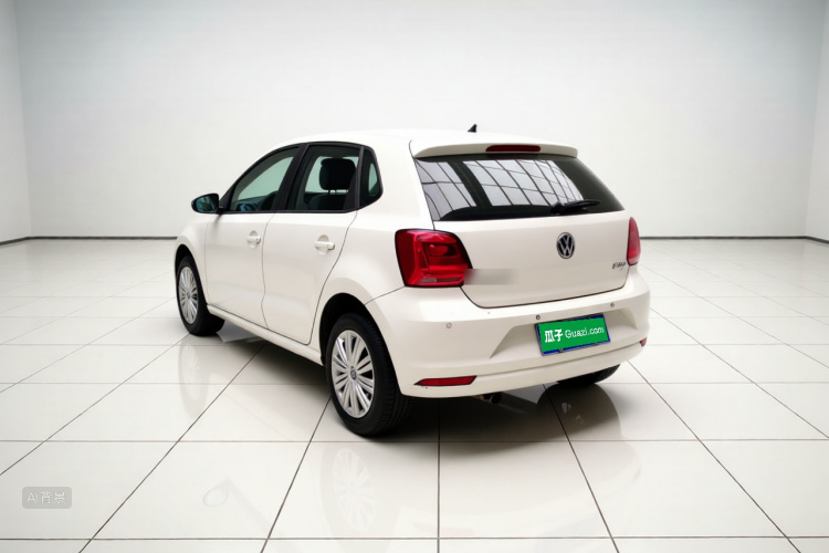 Volkswagen Polo 2016 car image #5