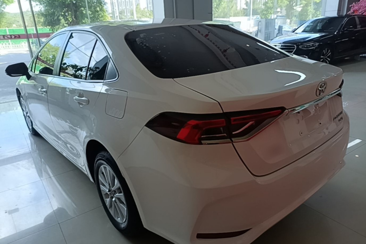Toyota Corolla 2019 #5 Toyota Corolla 2019 car image #5