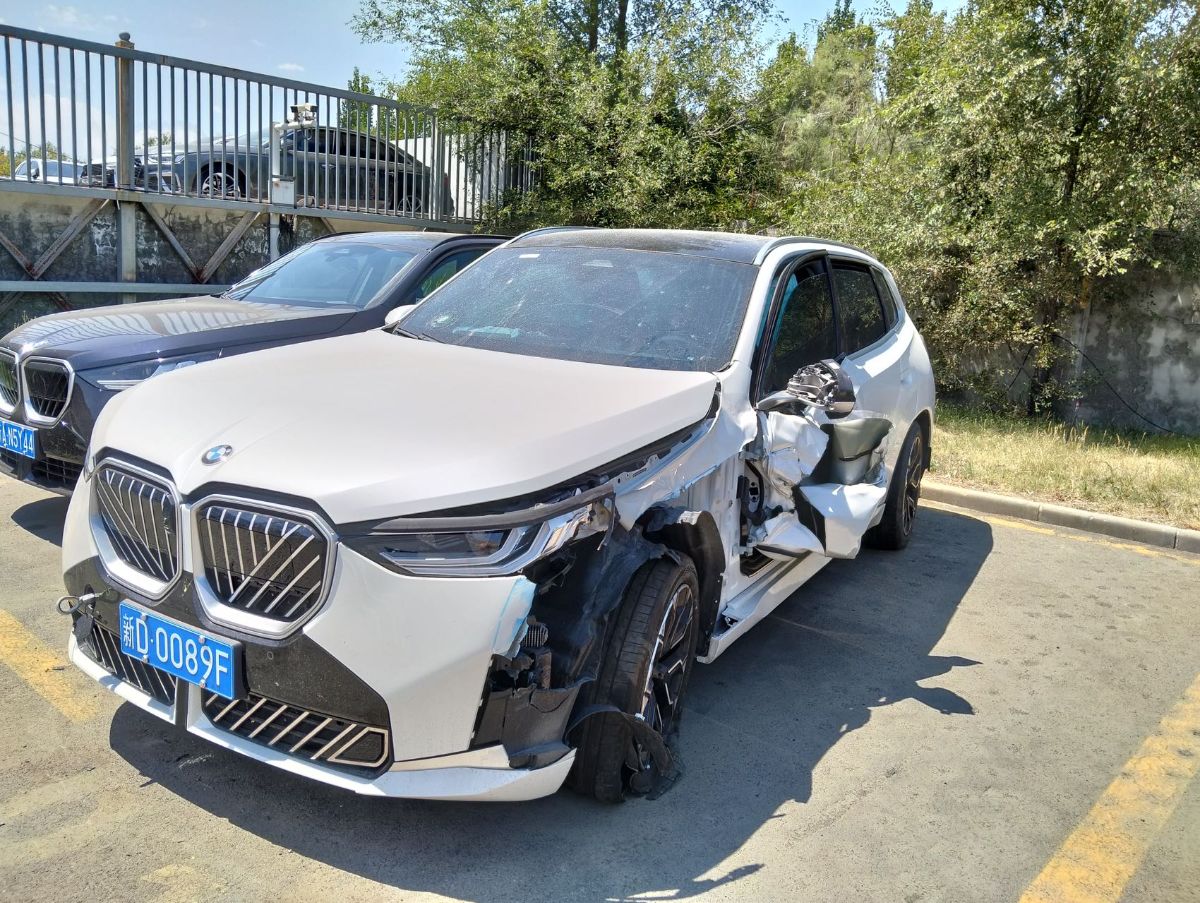 BMW X3 2025 car image 
