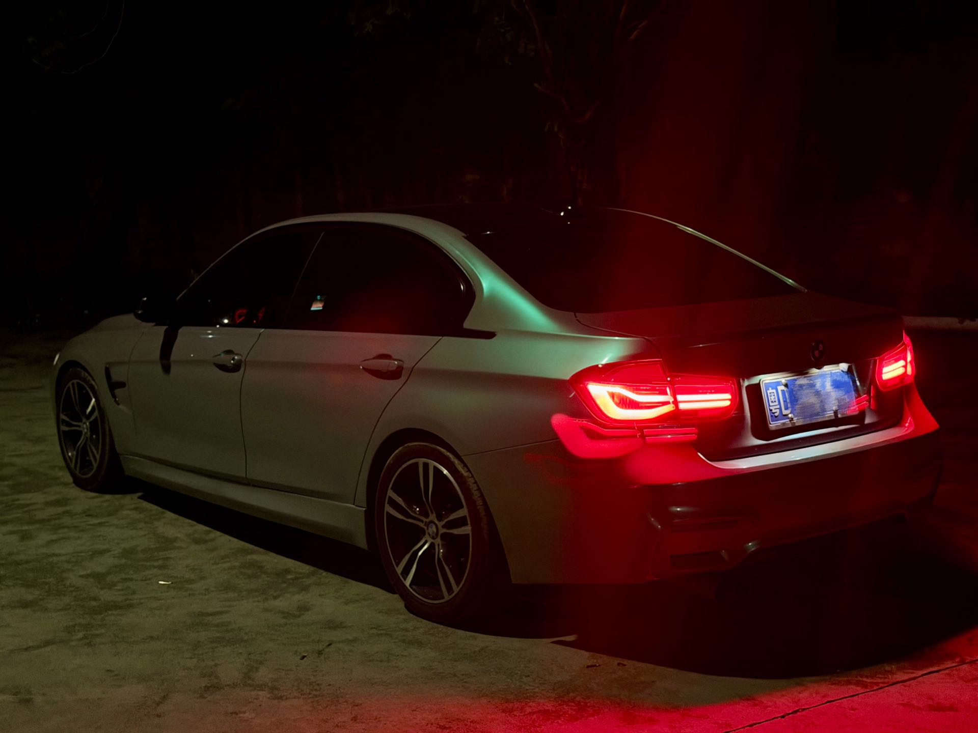 BMW 3 Series 2017 #6 BMW 3 Series 2017 car image #6