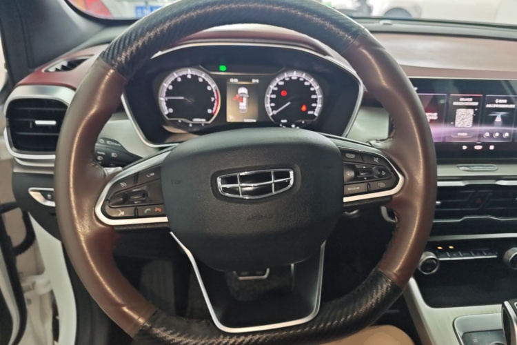 GEELY Coolray 2020 #11 GEELY Coolray 2020 car image #11