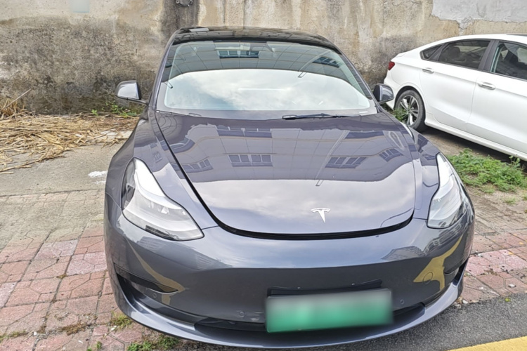 Tesla Model 3 2021 صورة سيارة #3