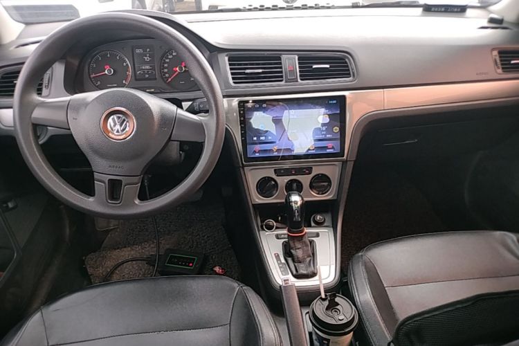 Volkswagen Lavida 2017 car image #11