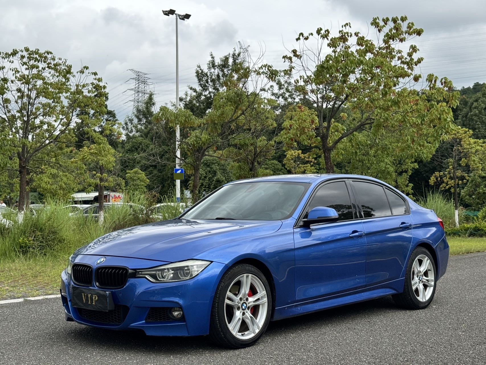 BMW 3 Series 2018 car image 