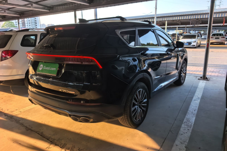 Jetour X70 PLUS 2023 car image #5