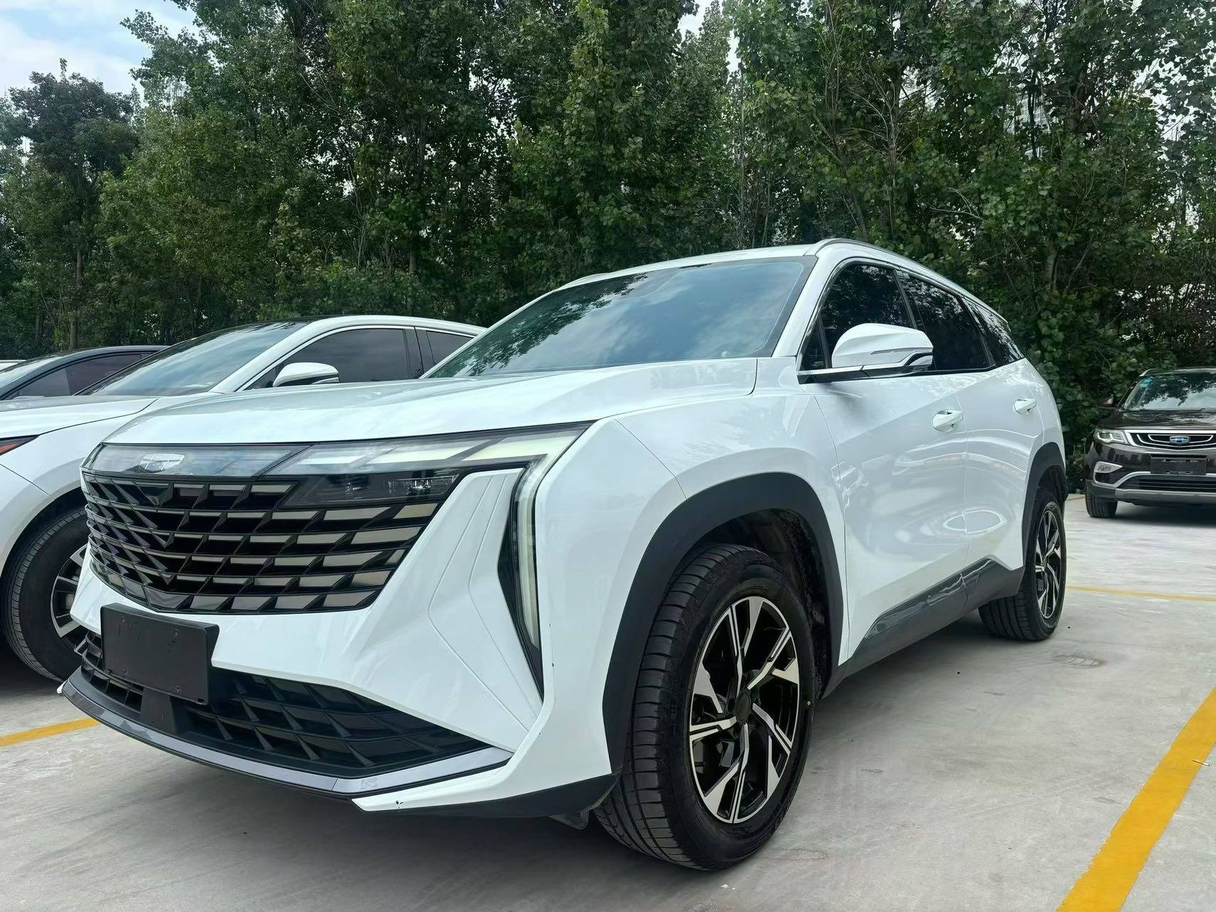GEELY Boyue L 2024 GEELY Boyue L 2024 car image