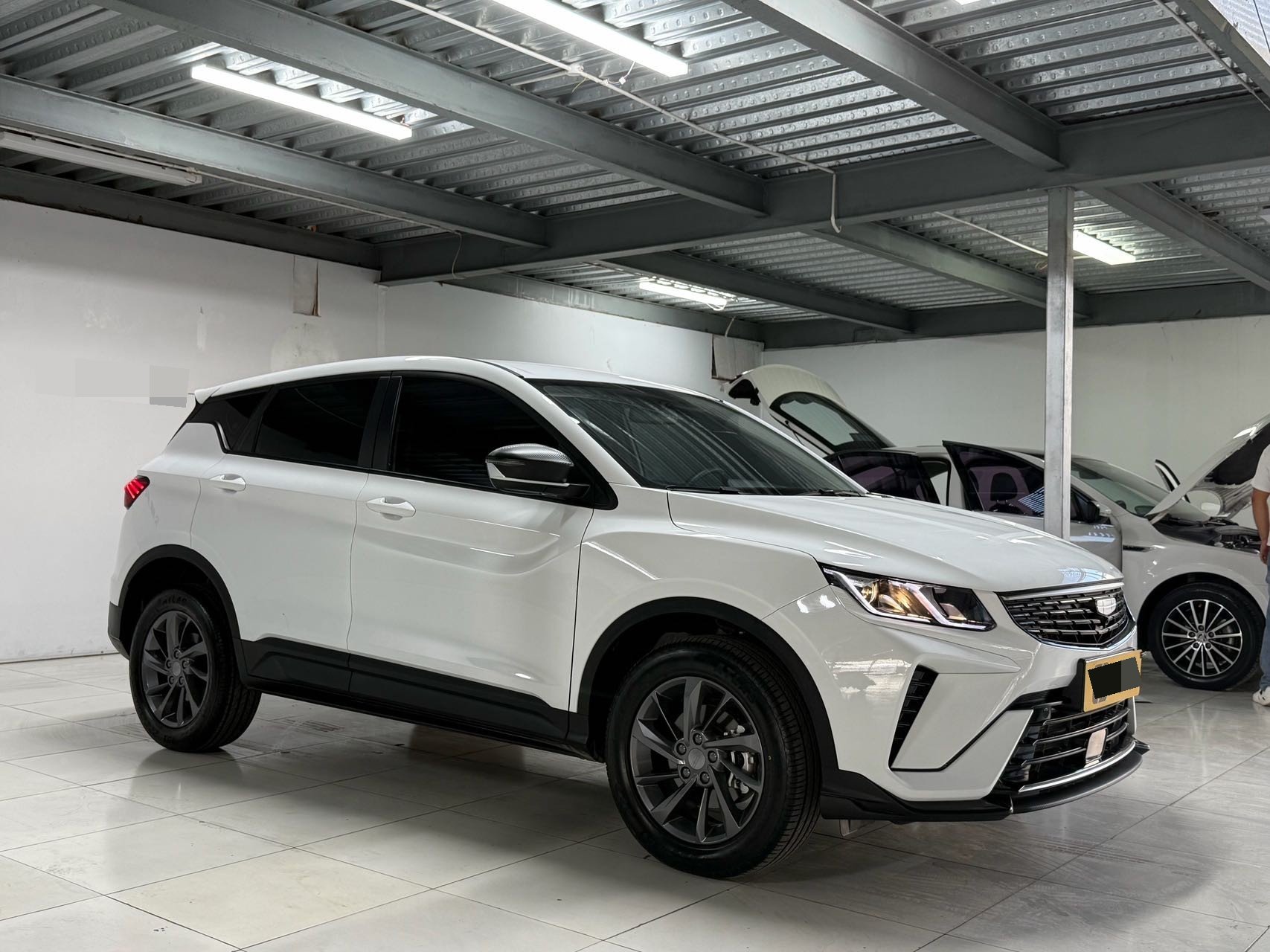 GEELY Coolray 2025 car image #3