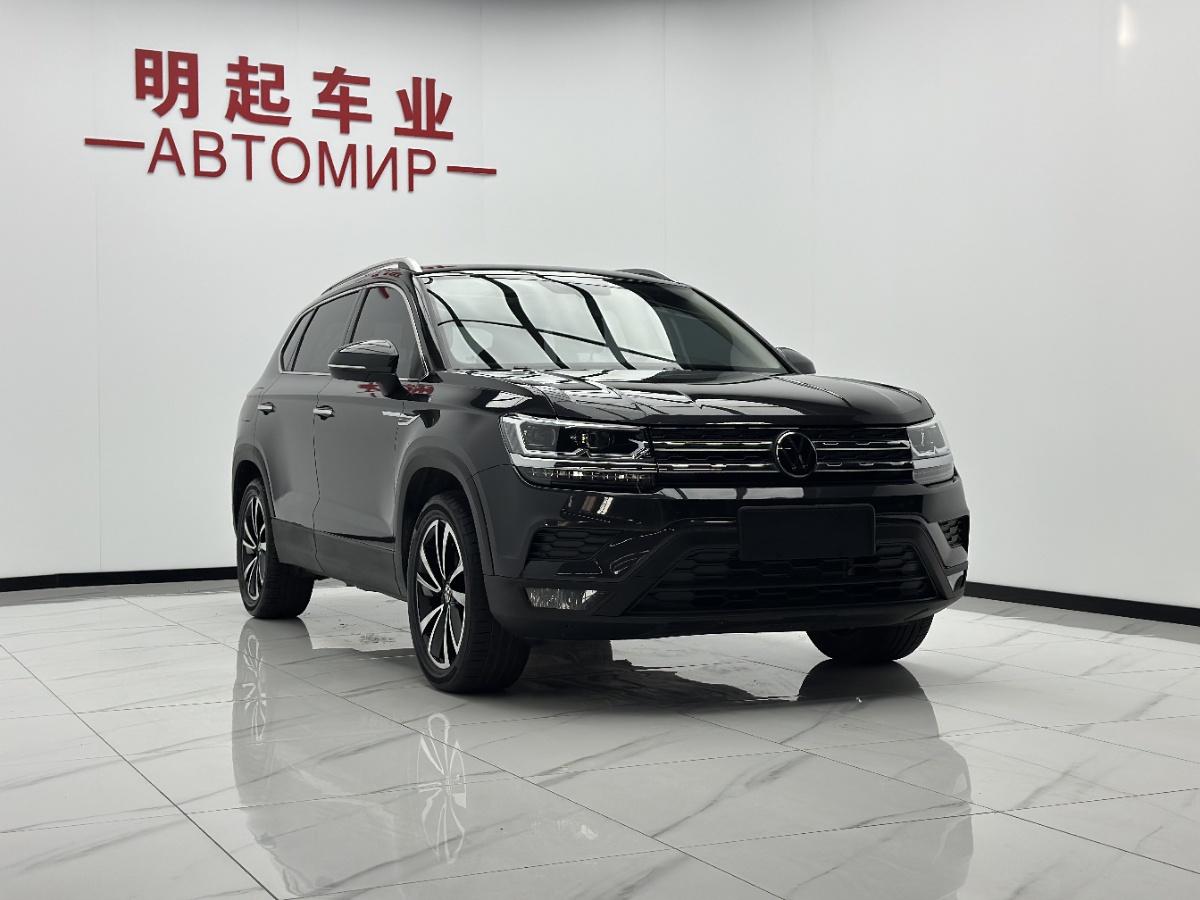 Volkswagen Tharu 2023 immagine di auto #3
