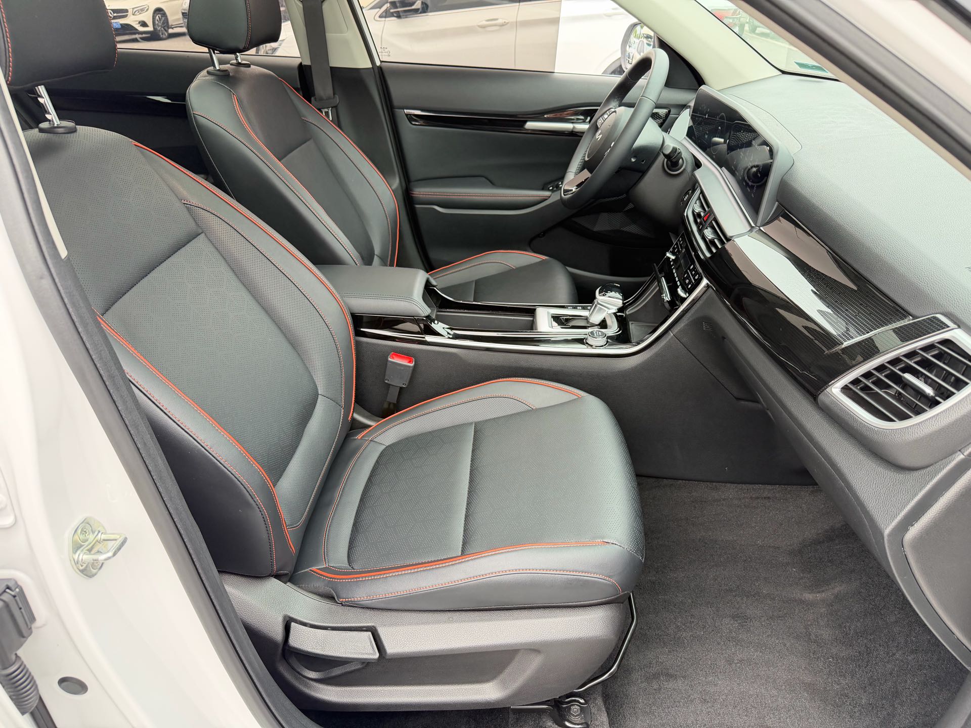 Kia Seltos 2023 #13 Kia Seltos 2023 image de voiture #13
