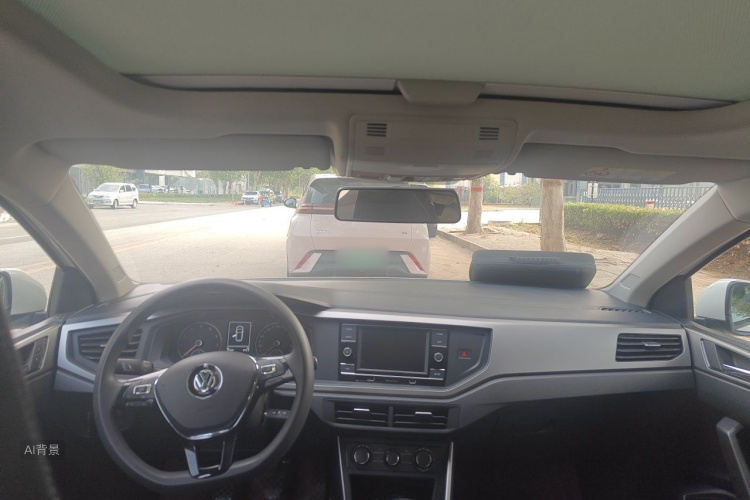 Volkswagen Polo 2019 car image #20