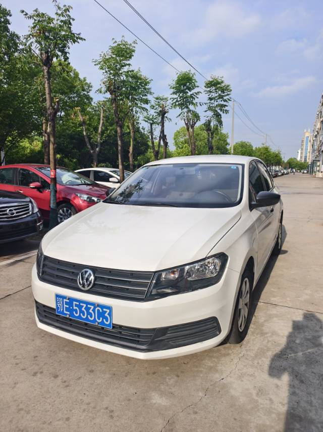 Volkswagen Santana 2019 car image 