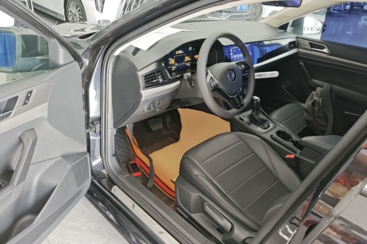 Volkswagen Lavida 2021 #12 Volkswagen Lavida 2021 car image #12