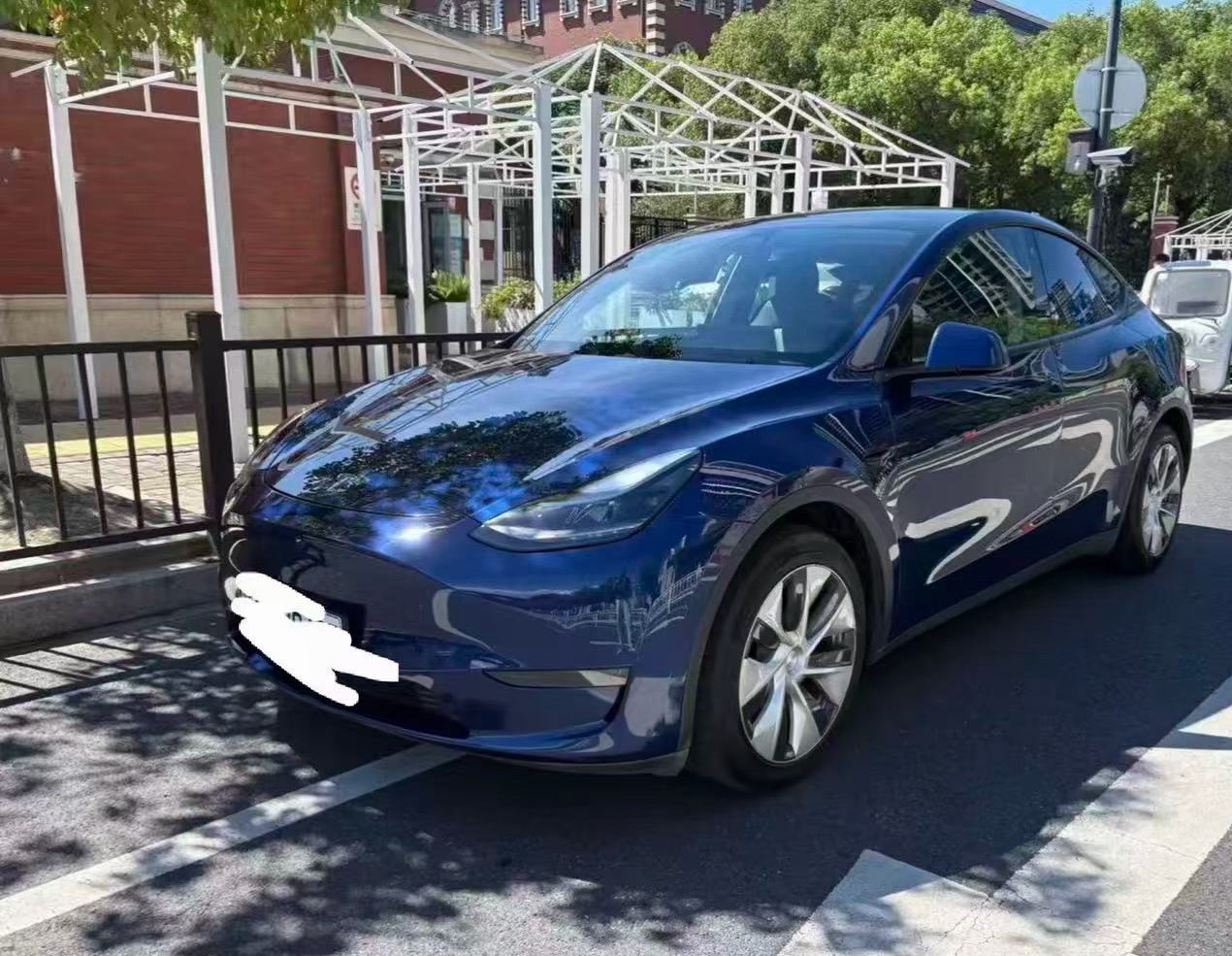 Tesla Model Y 2021 car image 