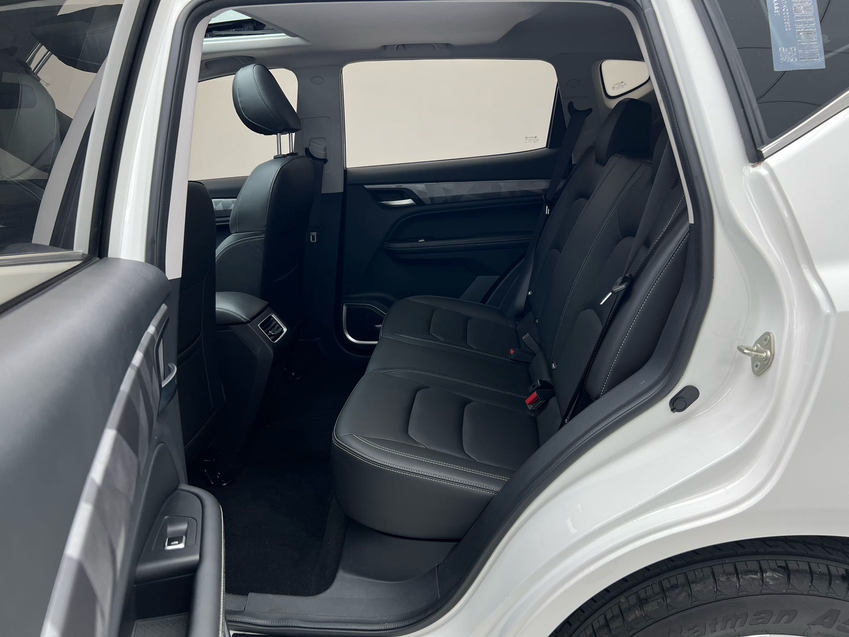 GEELY Vision X6 2023 #14 GEELY Vision X6 2023 car image #14